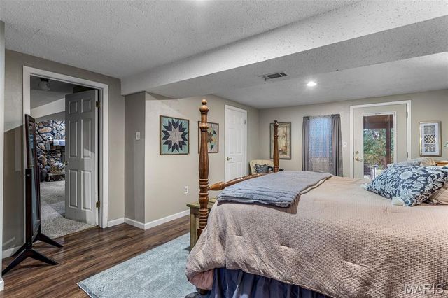 102 Briarwood Circle, Crystal City, MO 63019