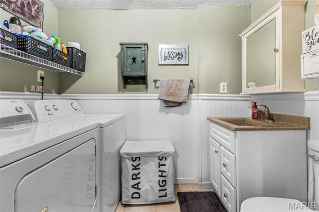 102 Briarwood Circle, Crystal City, MO 63019