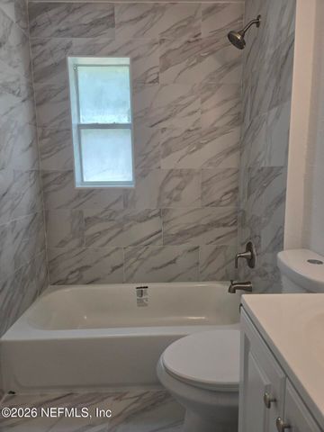 3827 EVE Drive W, Jacksonville, FL 32246