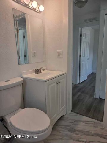 3827 EVE Drive W, Jacksonville, FL 32246