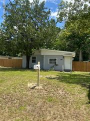 3827 EVE Drive W, Jacksonville, FL 32246