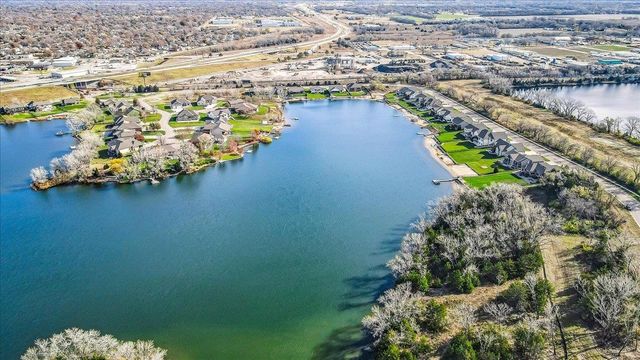 4917 W Calvert St, Wichita, KS 67215