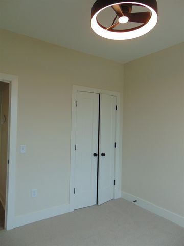 4917 W Calvert St, Wichita, KS 67215