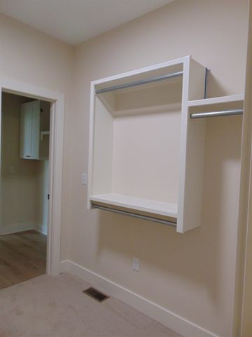 4917 W Calvert St, Wichita, KS 67215