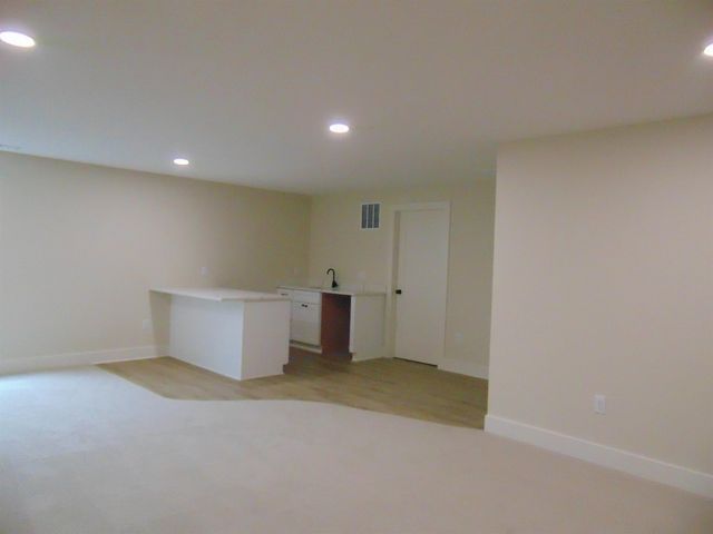 4917 W Calvert St, Wichita, KS 67215