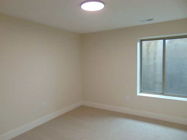 4917 W Calvert St, Wichita, KS 67215