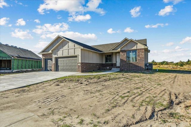 4917 W Calvert St, Wichita, KS 67215