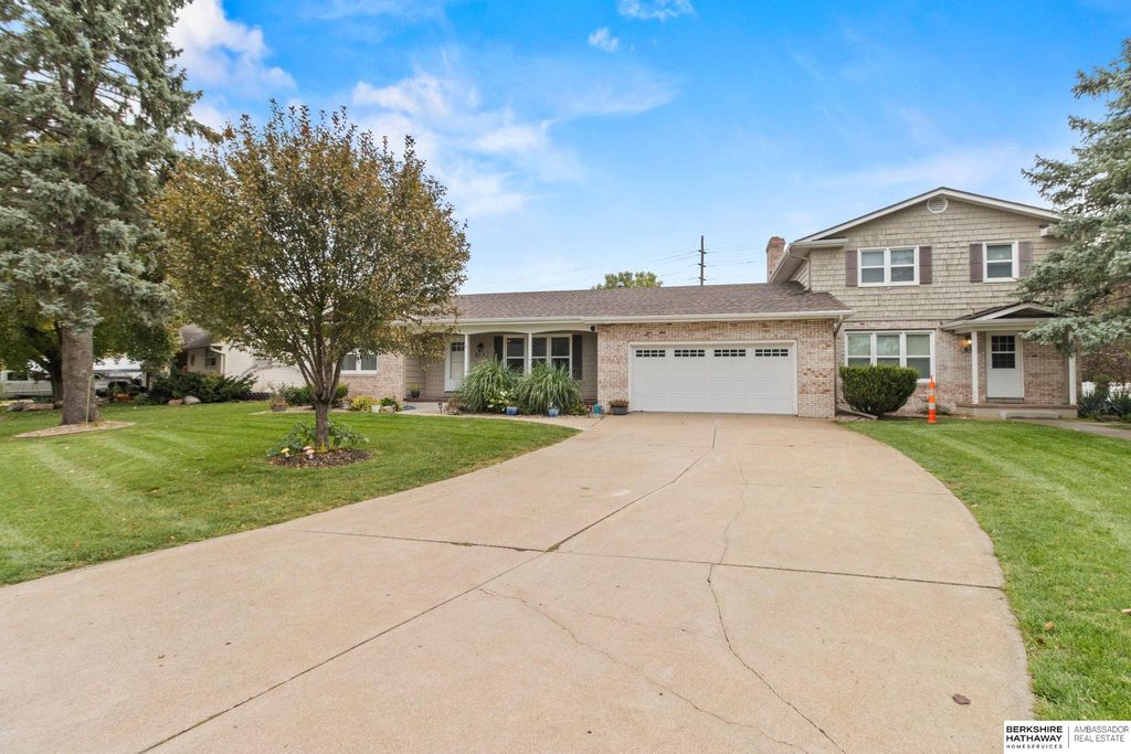 604-610 N Christy Street, Fremont, NE 68025