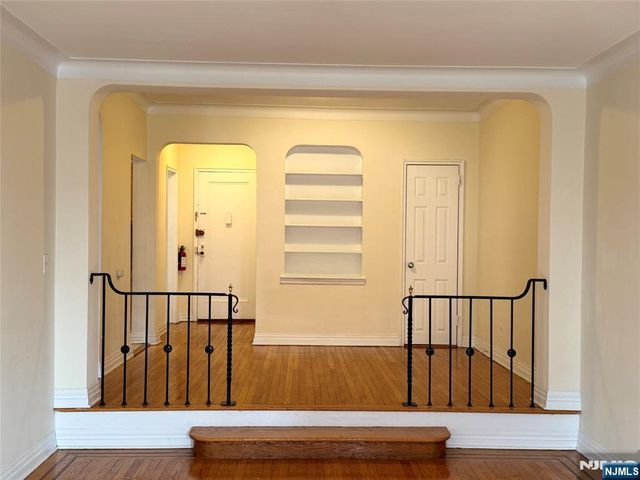 100 Prospect Avenue 2L, Hackensack, NJ 07601