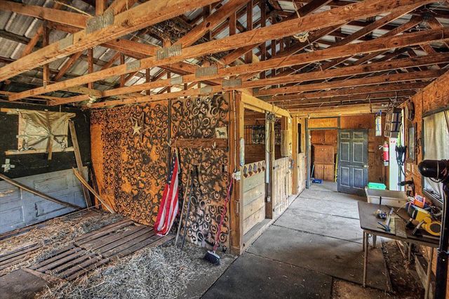 1010 RED LION RD, New Castle, DE 19720
