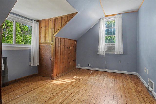 1010 RED LION RD, New Castle, DE 19720