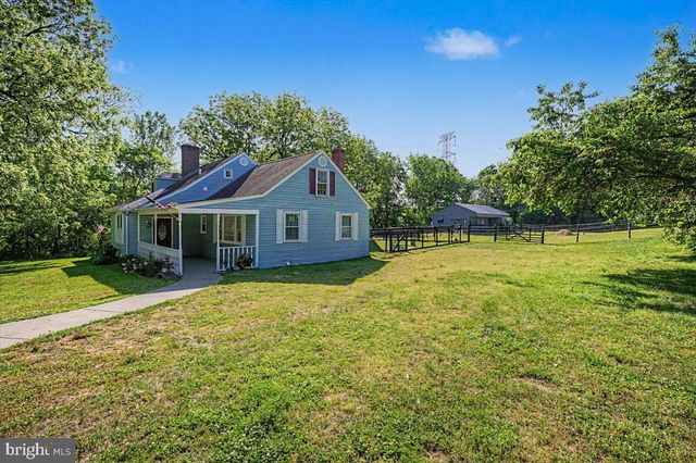 1010 RED LION RD, New Castle, DE 19720