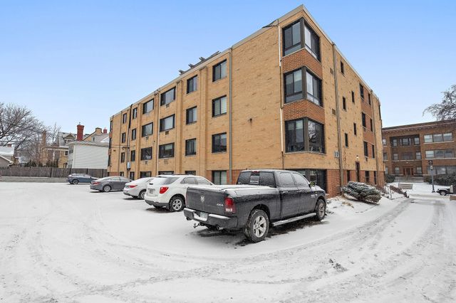 1912 Dupont Avenue S 103, Minneapolis, MN 55403