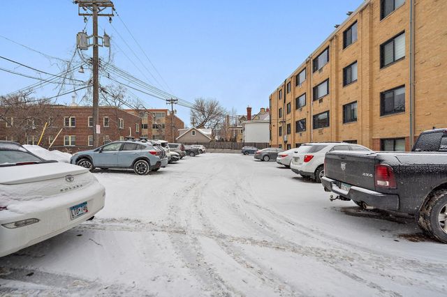 1912 Dupont Avenue S 103, Minneapolis, MN 55403