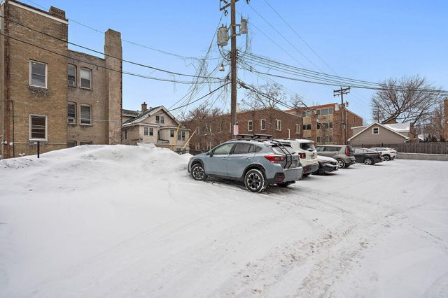 1912 Dupont Avenue S 103, Minneapolis, MN 55403