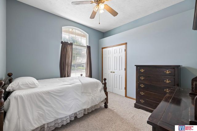 158 W Lombard Drive, Lincoln, NE 68521