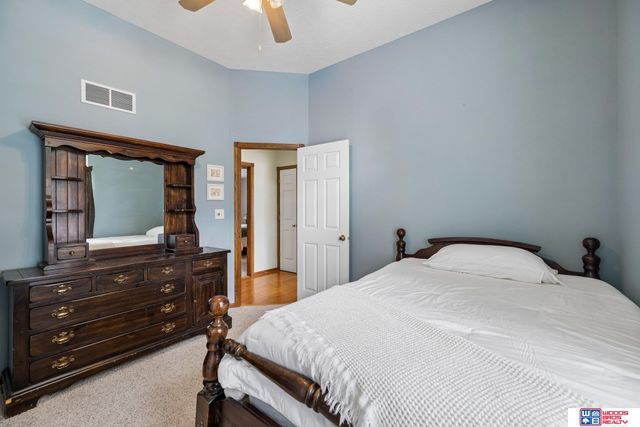 158 W Lombard Drive, Lincoln, NE 68521