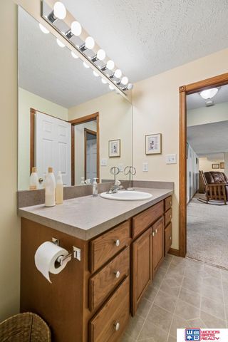 158 W Lombard Drive, Lincoln, NE 68521