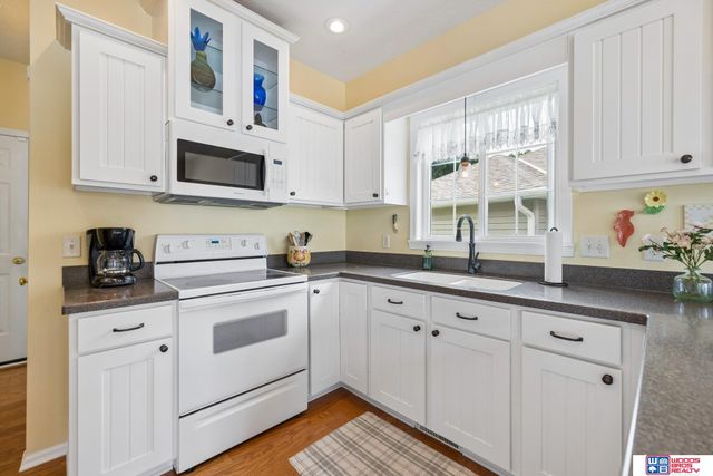 158 W Lombard Drive, Lincoln, NE 68521