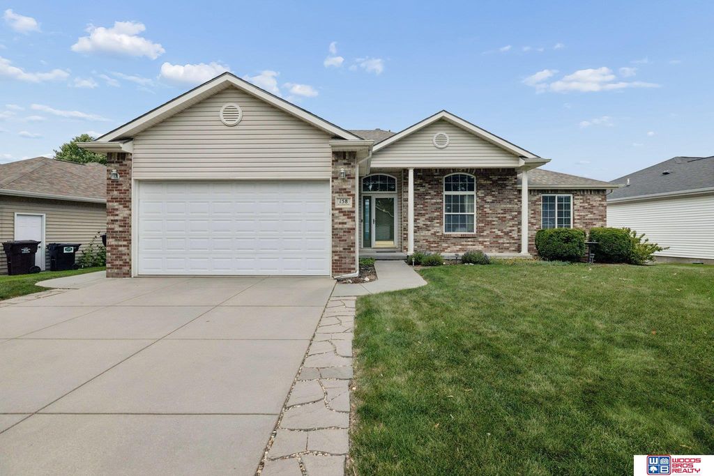 158 W Lombard Drive, Lincoln, NE 68521