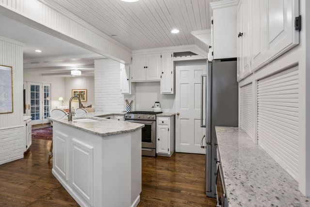 5316 Kellogg Avenue, Edina, MN 55424