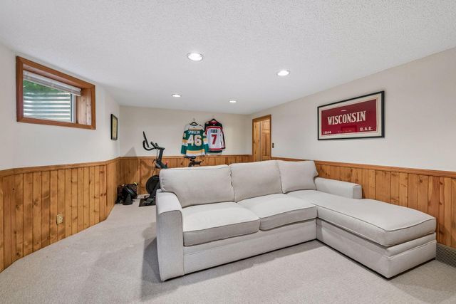 5316 Kellogg Avenue, Edina, MN 55424