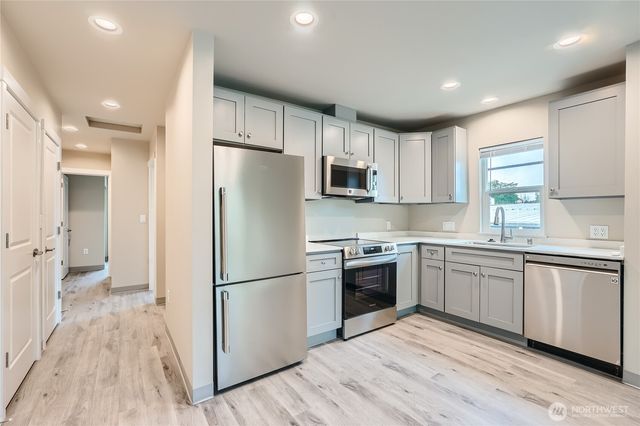 1410 6th Avenue, Tacoma, WA 98405
