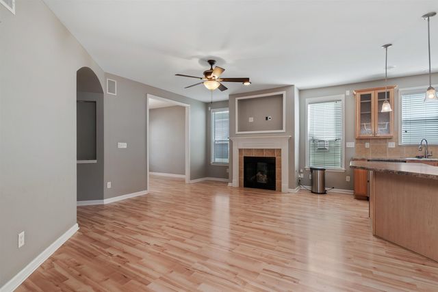 1413 ISLAND TOWN DR, Memphis, TN 38103