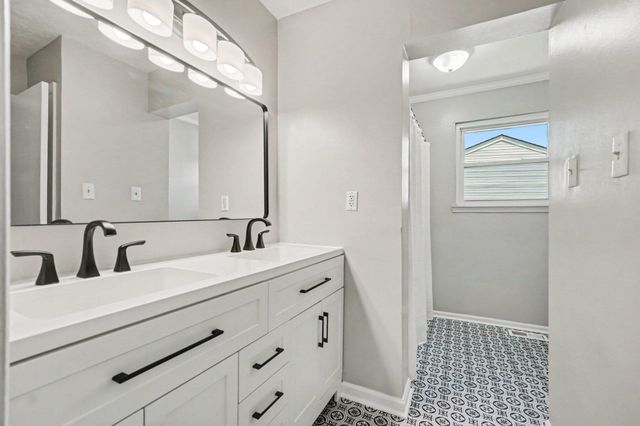 1716 Prairie Circle, Lexington, KY 40515