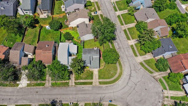 1716 Prairie Circle, Lexington, KY 40515