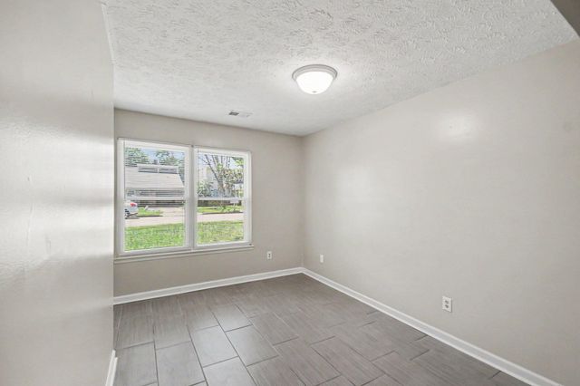 1716 Prairie Circle, Lexington, KY 40515