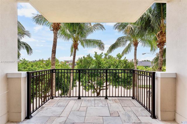 2501 N Ocean Blvd 452, Fort Lauderdale, FL 33305