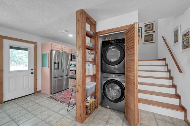 41 Hunters Creek Drive, Huntsville, TX 77340