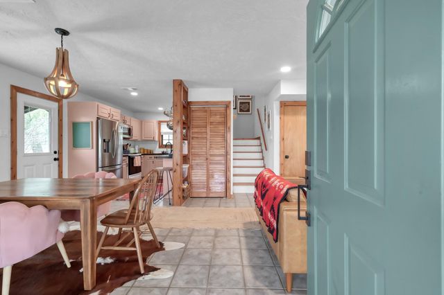 41 Hunters Creek Drive, Huntsville, TX 77340