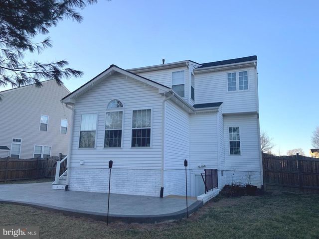 34 TRITAPOE PL, Lovettsville, VA 20180