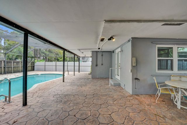 816 SE 12th Street, Fort Lauderdale, FL 33316