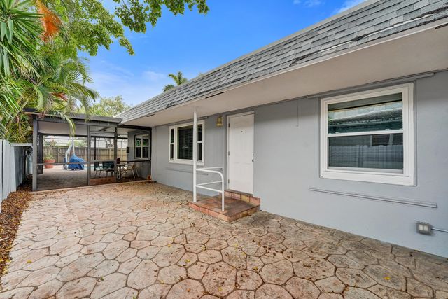 816 SE 12th Street, Fort Lauderdale, FL 33316