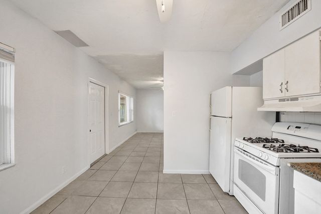 816 SE 12th Street, Fort Lauderdale, FL 33316