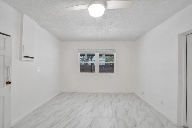 816 SE 12th Street, Fort Lauderdale, FL 33316