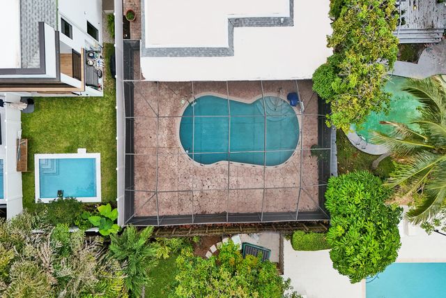 816 SE 12th Street, Fort Lauderdale, FL 33316