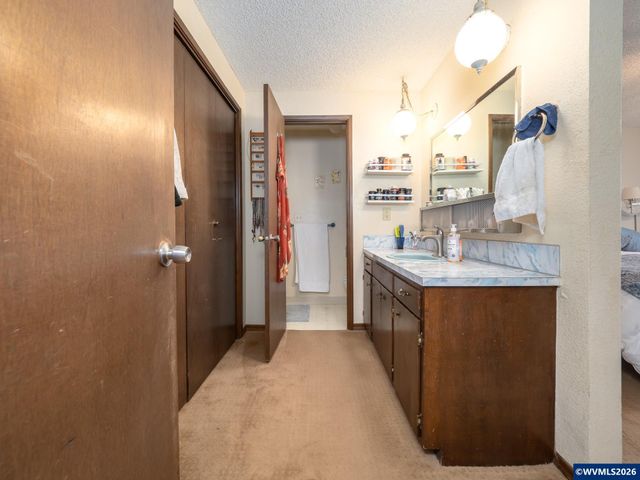 2813 NE Roberts Ln, Newberg, OR 97132