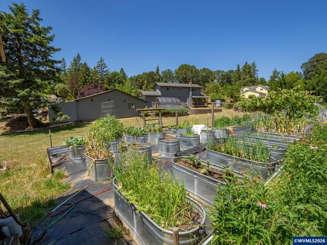 2813 NE Roberts Ln, Newberg, OR 97132