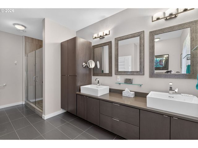 3054 Nw MONTARA Loop, Portland, OR 97229