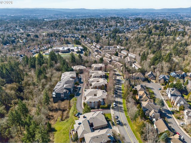 3054 Nw MONTARA Loop, Portland, OR 97229