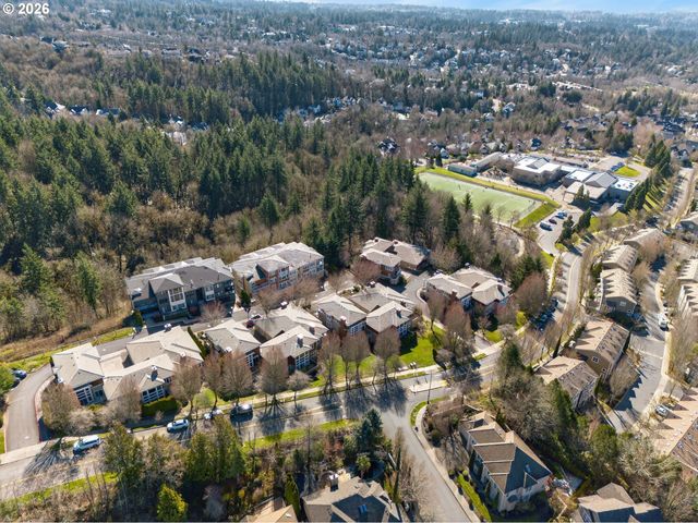 3054 Nw MONTARA Loop, Portland, OR 97229