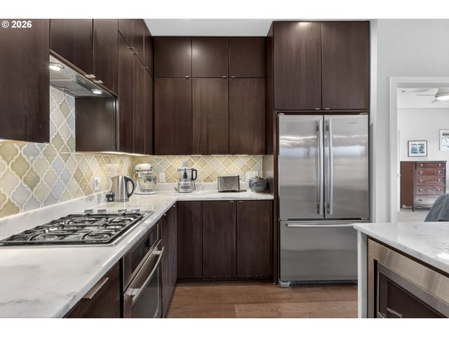 3054 Nw MONTARA Loop, Portland, OR 97229