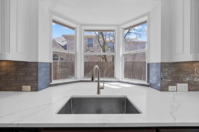 1409 Vibar CV, Round Rock, TX 78681