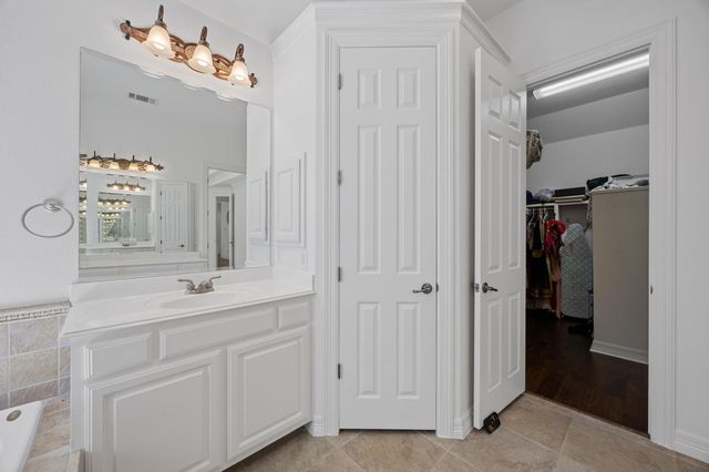 1409 Vibar CV, Round Rock, TX 78681