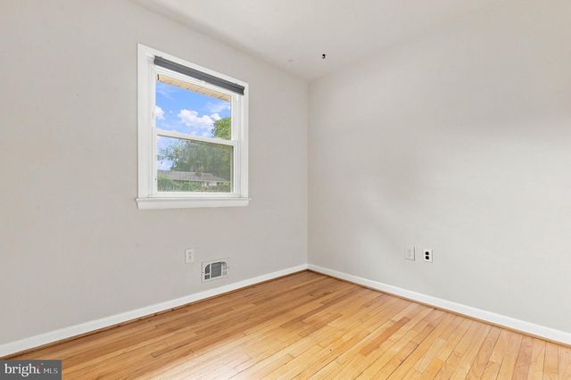 9902 EVERGREEN AVE, Columbia, MD 21046