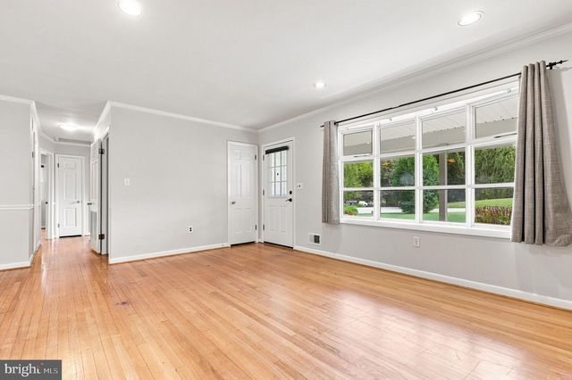 9902 EVERGREEN AVE, Columbia, MD 21046